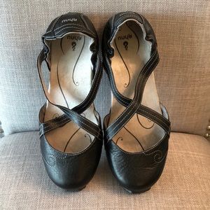 Ahnu Ballet Style Flat